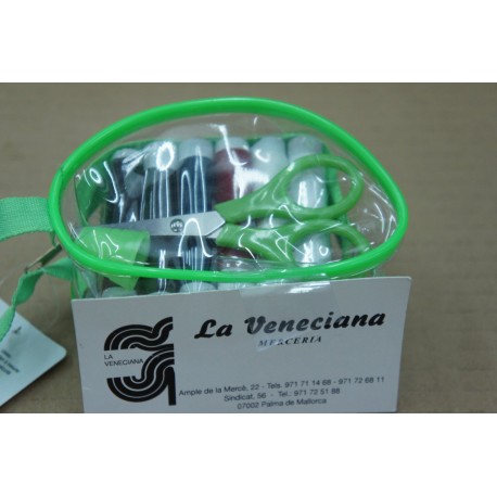 COSTURERO  PEQUEÑO DE VIAJE