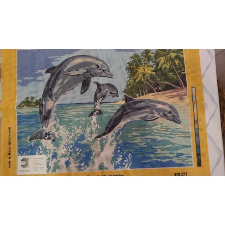 CAÑAMAZO  MEDIO PUNTO 45.60 CM DELFINES