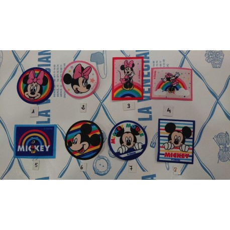 APLICACION MICKEY Y MINNIE TERMOADHESIVA APROX 6.5*6.5 CM