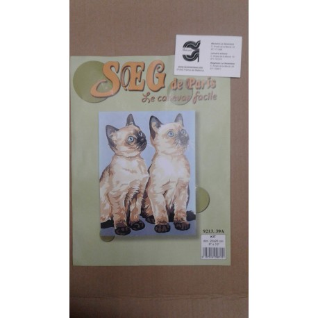 KIT GATOS DE MEDIO PUNTO 20*25 CM CONTIENE AGUJA E HILOS