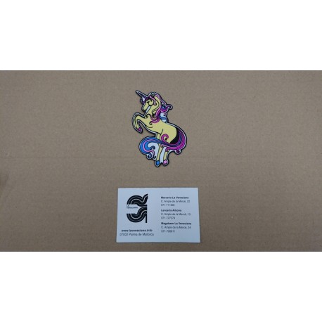 APLICACION RELIEVE UNICORNIO TERMOADHESIVA 9*6 CM APROX