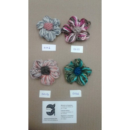FLOR LANA MULTICOLOR APROX 6*6