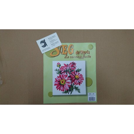 KIT FLORES DE MEDIO PUNTO 20*20 CM CONTIENE AGUJA E HILOS