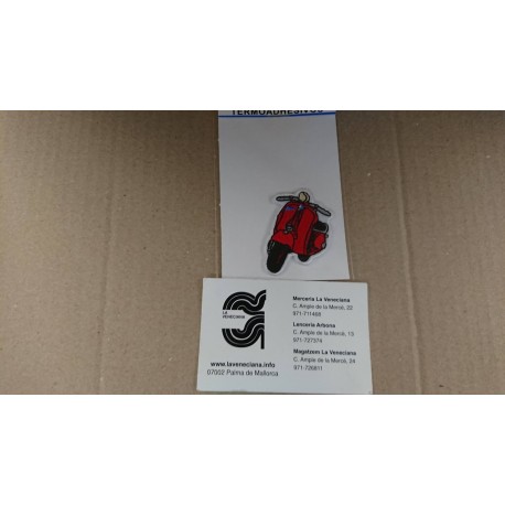 APLICACION MOTO VESPA ROJA TERMOADHESIVA