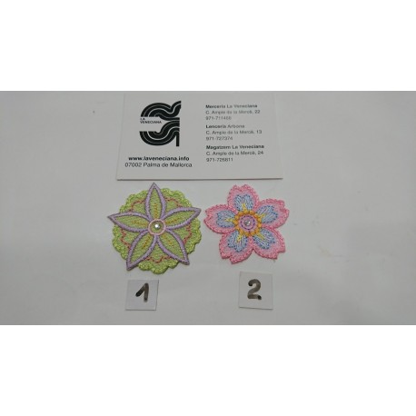APLICACION FLOR APROX 4*4 CM TERMOADHESIVA