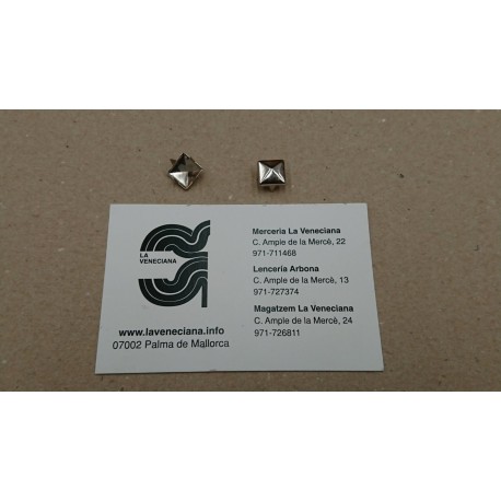 TACHAS 50 U AUTOPERFORADORAS CUADRADAS