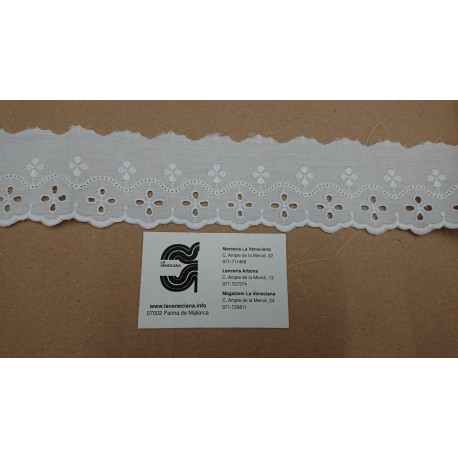 TIRA BORDADA BATISTA 5 CM  40% ALG 60% POL