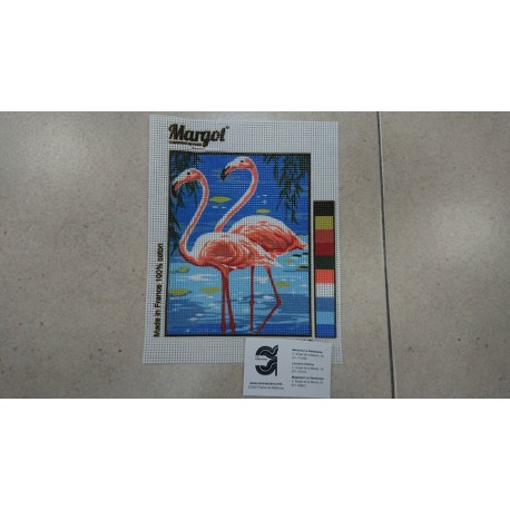 KIT CAÑAMAZO  FLAMENCOS 25*25   CONTIENE AGUJA E HILOS