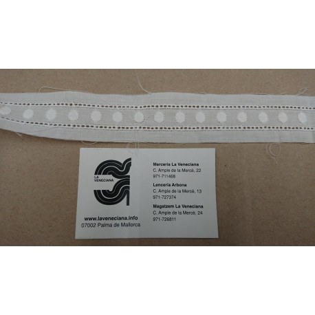 ENTREDOS TIRA BORDADA 3.5 CM 40% ALG 60% POL