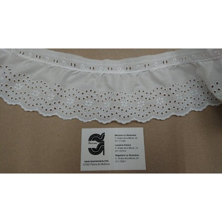 TIRA BORDADA FRUNCIDA 9 CM  40% ALG 60% POL