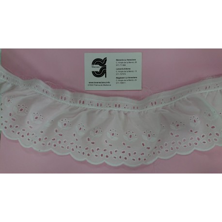 TIRA BORDADA FRUNCIDA 9 CM  40% ALG 60% POL