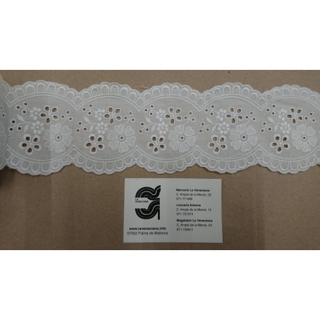 ENTREDOS TIRA BORDADA 8 CM 40% ALG 60% POL