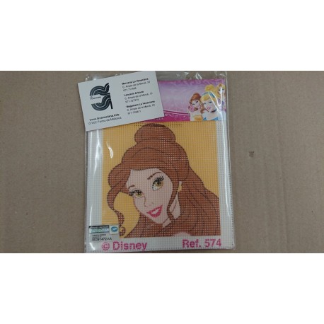 KIT BLACANIEVES MEDIO PUNTO 15*18 CM CONTIENE AGUJA E HILOS