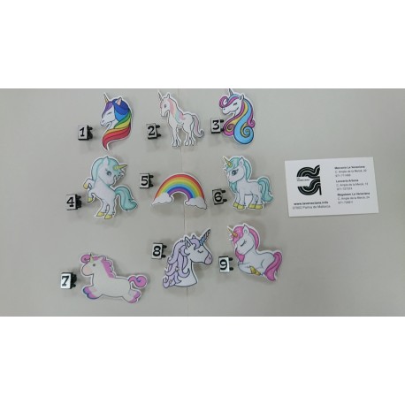 APLICACION UNICORNIOS APROX 6*6 CM TERMOADHESIVO